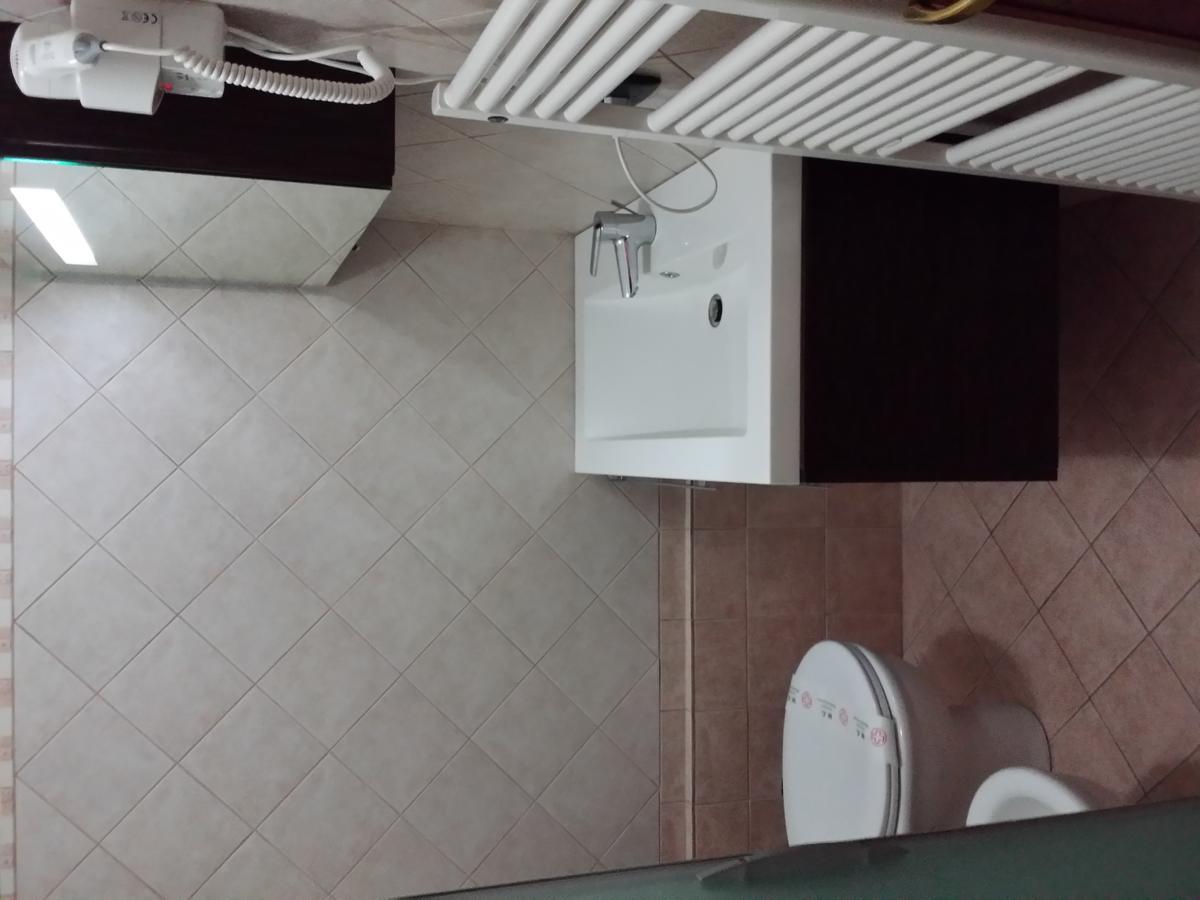 Albergo Diana Cerreto Laghi Ruang foto