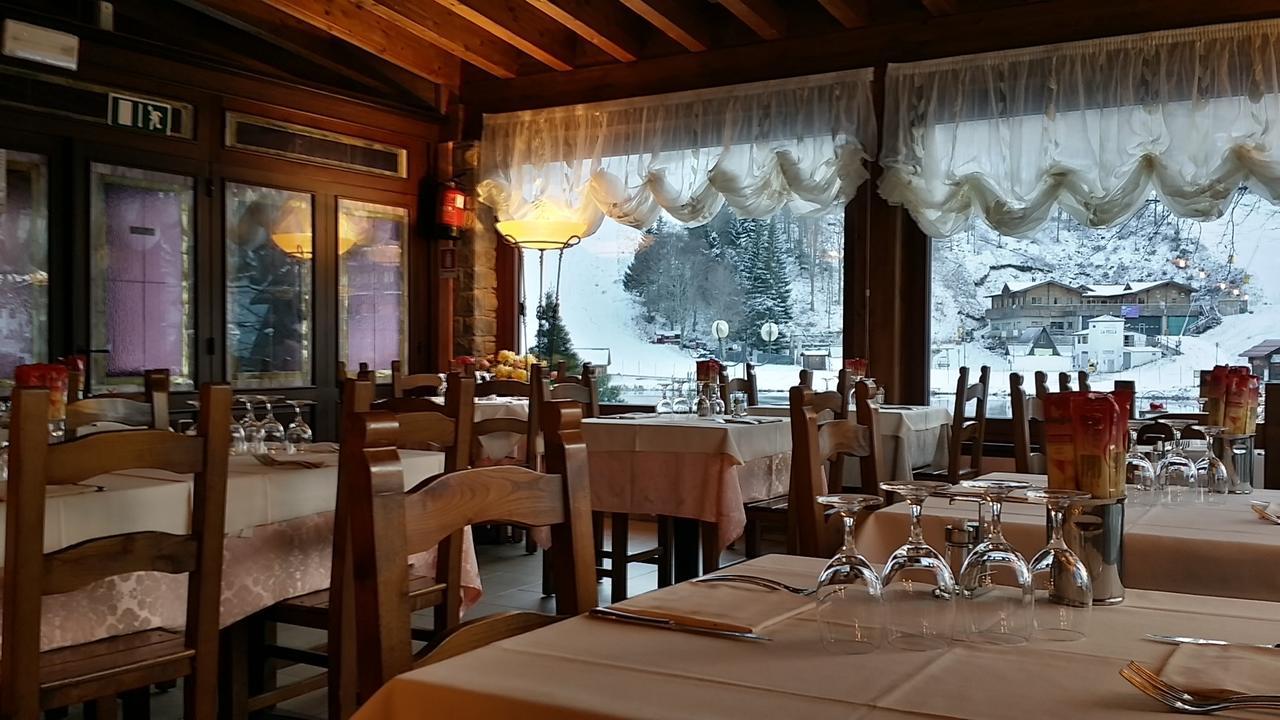 Albergo Diana Cerreto Laghi Bagian luar foto