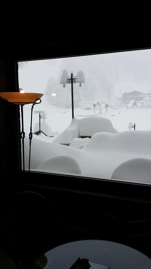 Albergo Diana Cerreto Laghi Bagian luar foto