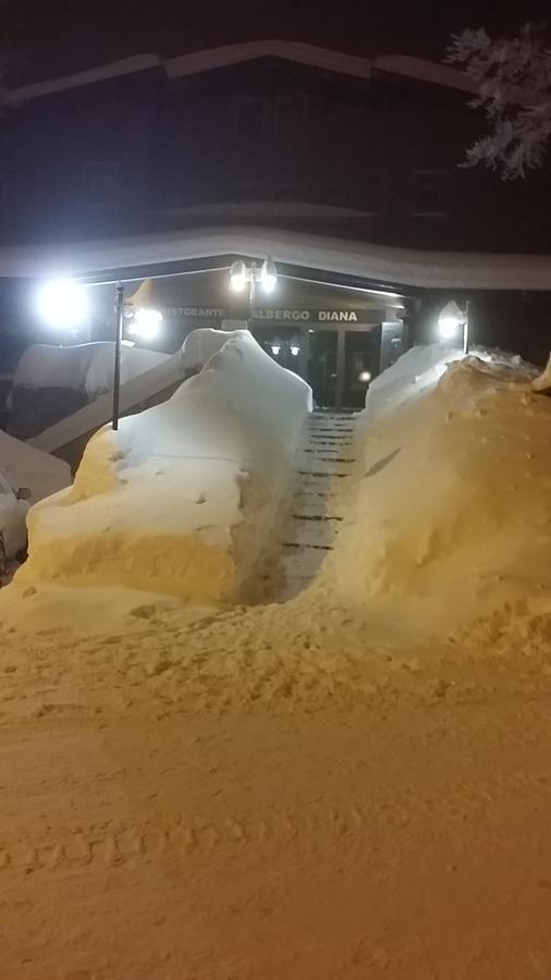 Albergo Diana Cerreto Laghi Bagian luar foto